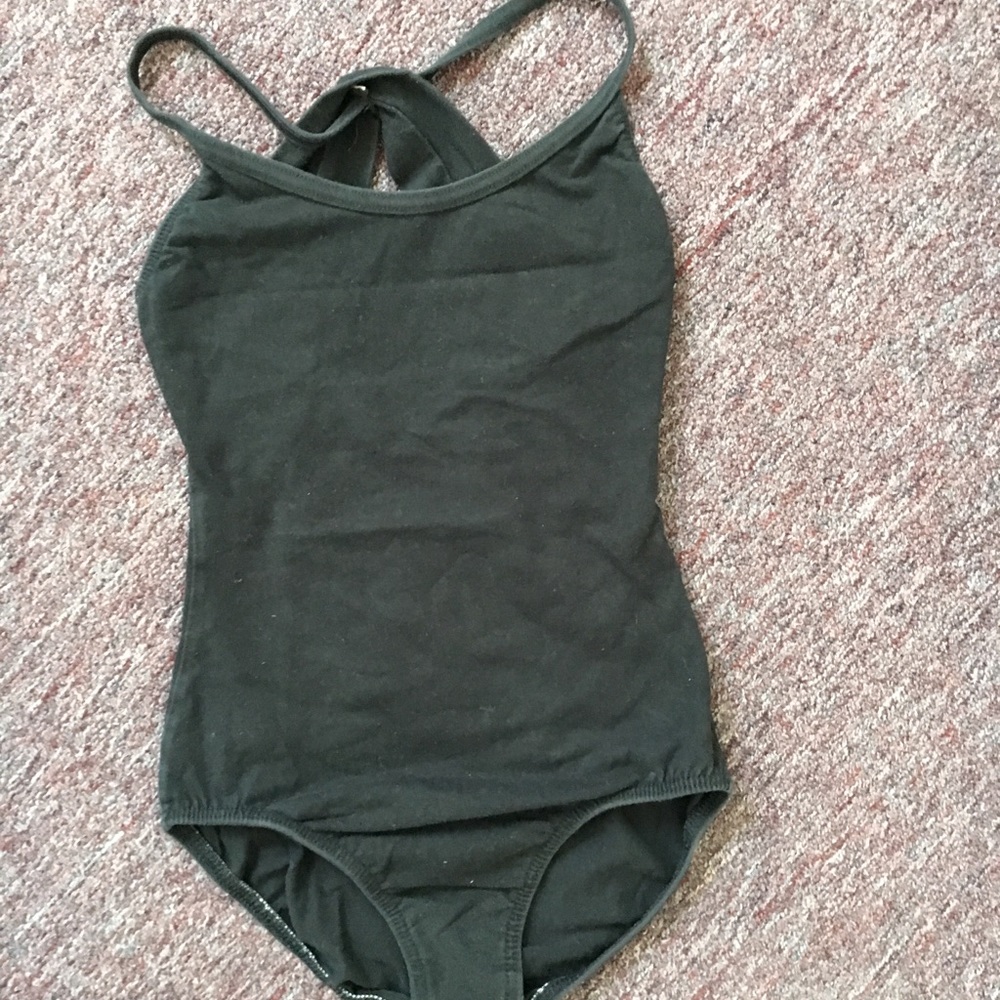 Black leotard - back style